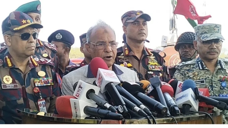 সীমান্তে যেকোনো পরিস্থিতি মোকাবেলায় আমরা প্রস্তুত: স্বরাষ্ট্র উপদেষ্টা