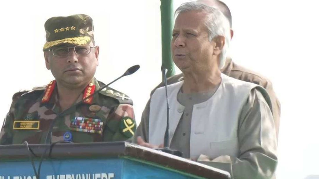 জাতির অহংকার ও বিশ্বাসের জায়গা বাংলাদেশ সেনাবাহিনী: প্রধান উপদেষ্টা