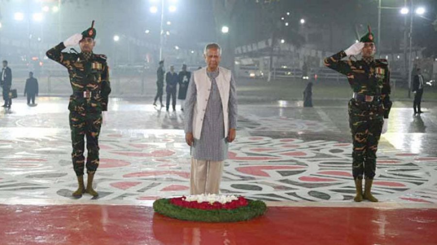 ভাষাশহীদদের প্রতি শ্রদ্ধা জানালেন প্রধান উপদেষ্টা