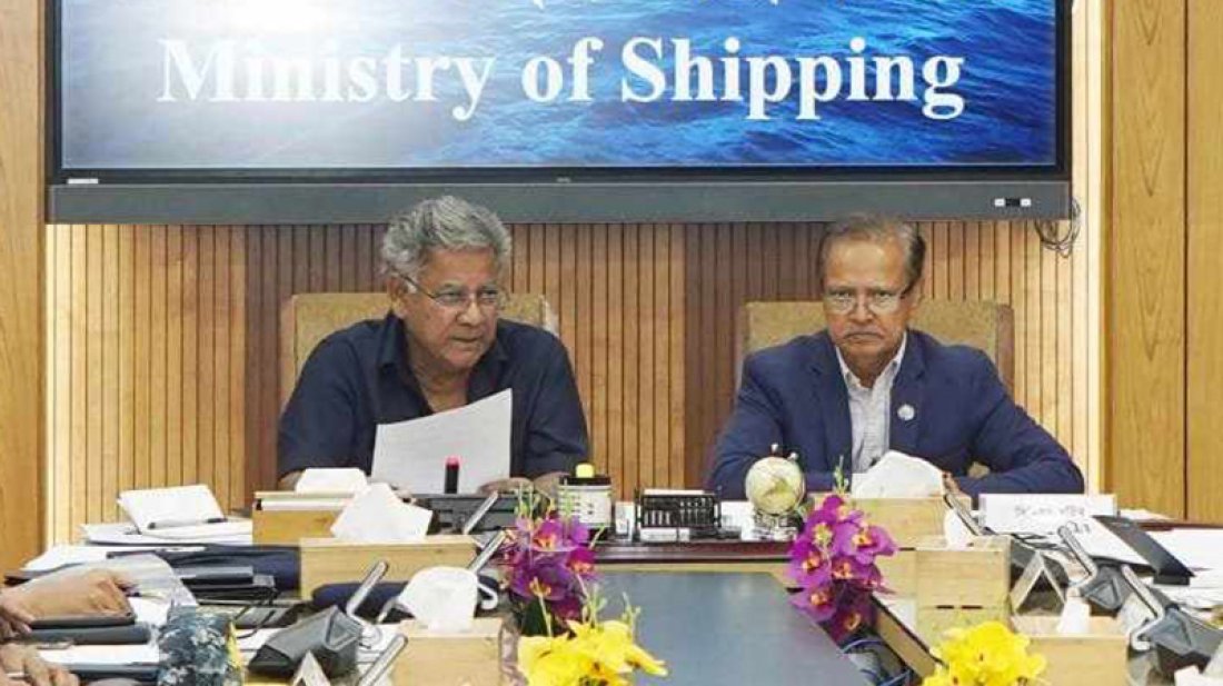 ঈদযাত্রায় নৌযানে অতিরিক্ত ভাড়া নিলে রুট পারমিট বাতিল হবে’