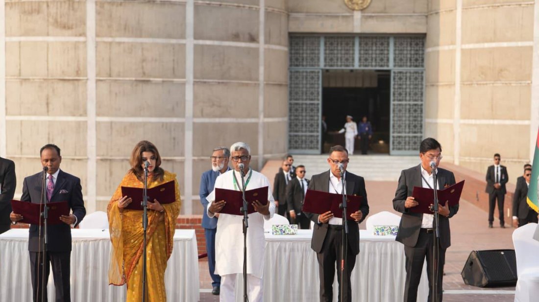 শপথ গ্রহণ করলেন ২৫ মন্ত্রী ও ২৪ প্রতিমন্ত্রী